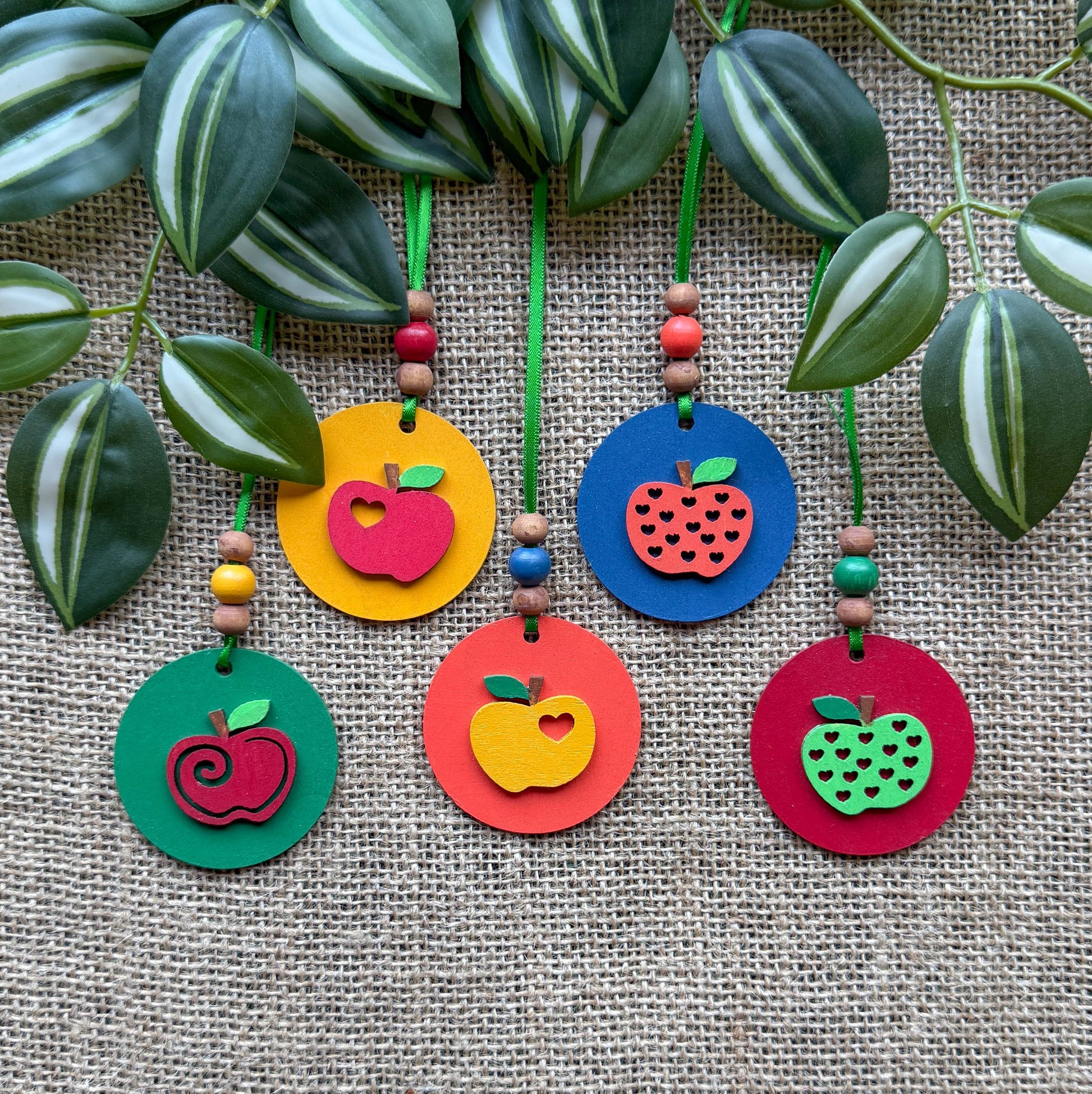 Little Apple Orchard Handmade Ornaments set of 5. Features five apples on round circles. Fall, autumn, harvest decor or gifts.